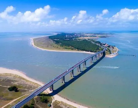 Apartament Pour 2, 300m De La Plage, Vue Sur La La Guérinière